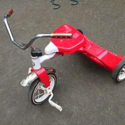 Cute Vintage Red Tricycle, Metal, Ages 1-3ish