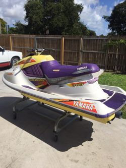 Jet ski