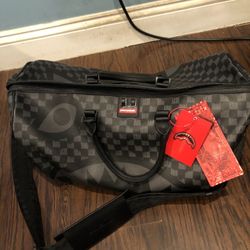 !!!!!SPRAYGROUND DUFFLE!!!!!
