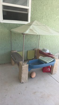 Área de juego de niños / Canopy for kids