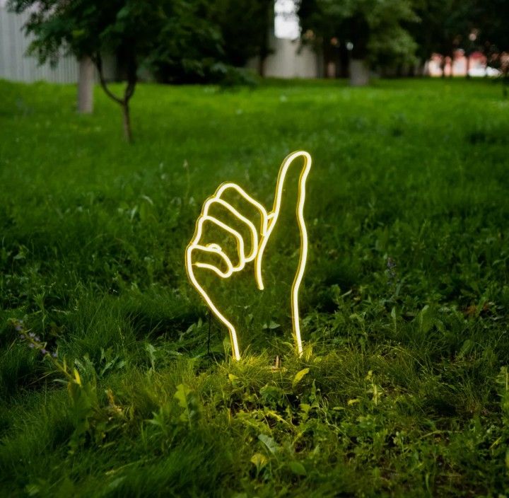 Thumbsup Hands Outdoor Decoration 