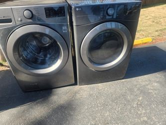 LG washer and dryer set electric