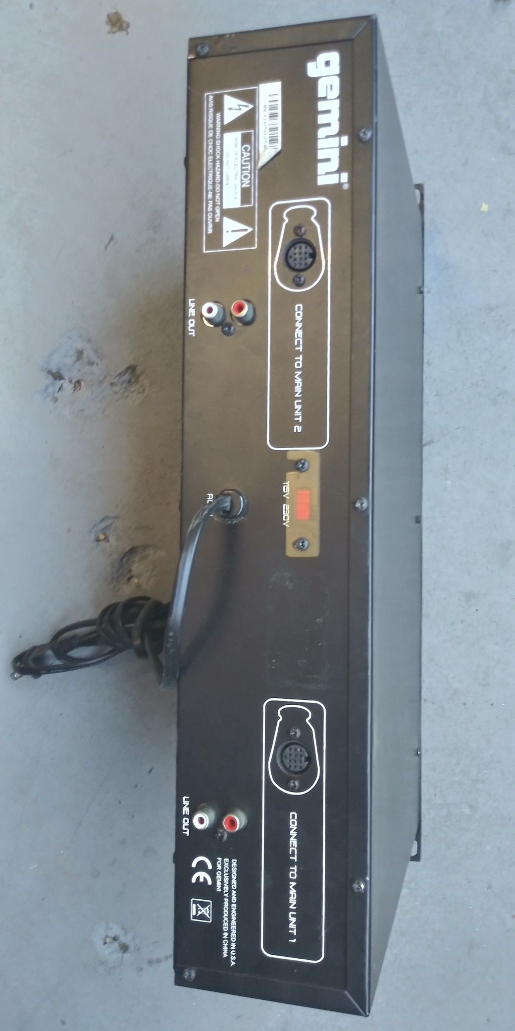 A,GEMINI CD 200 WITH CONTROL AND AMERICAN AUDIO