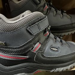 KEEN Unisex-Child Targhee Mid Height Waterproof Hiking Boot Size 13