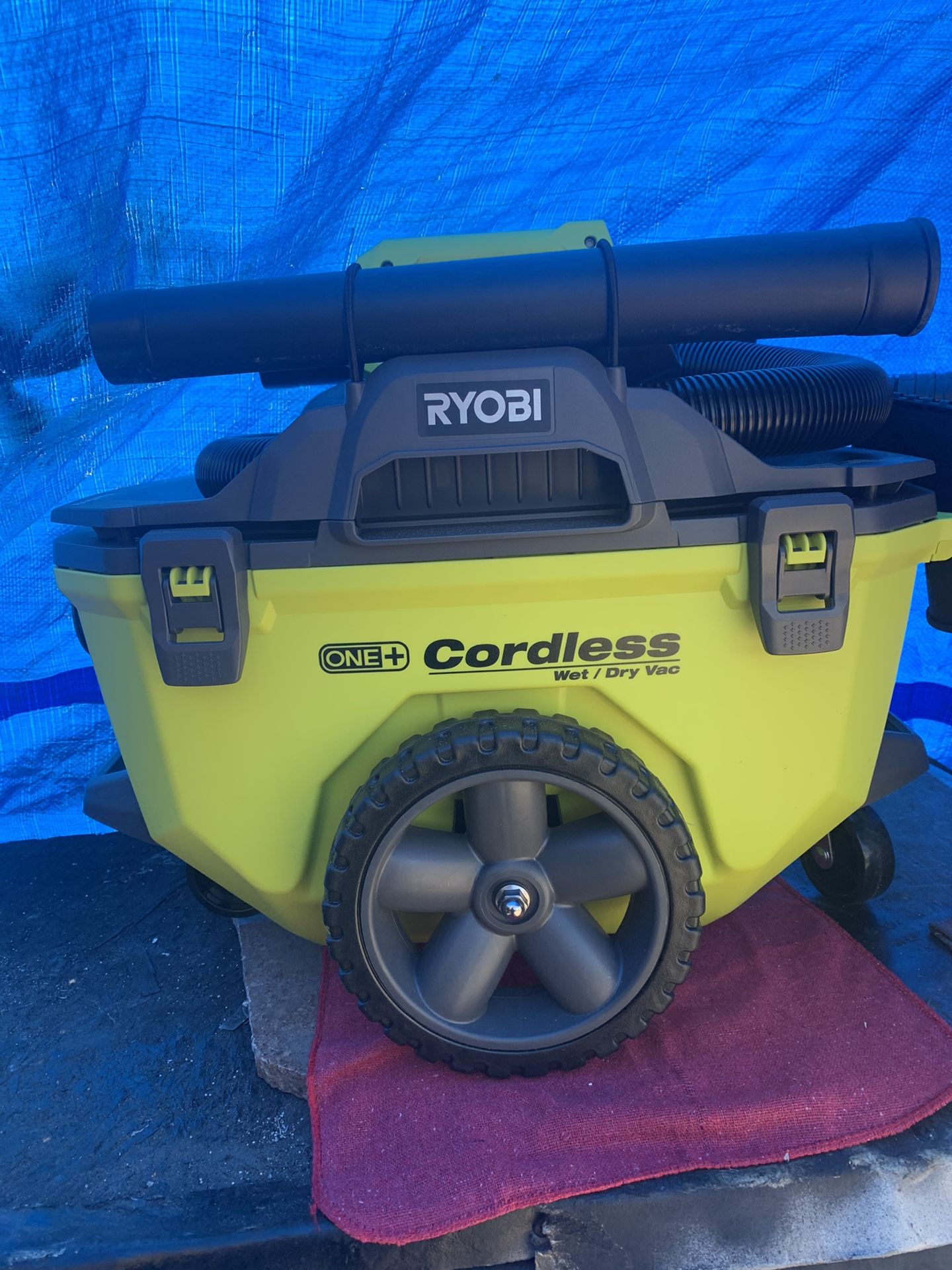 Ryobi Wet/dry Vacuum