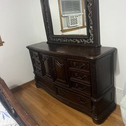 Full Bed Room King Size