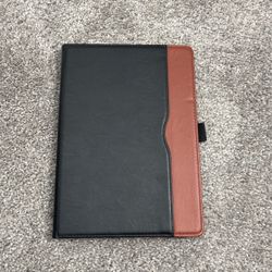 Apple iPad Case 10” X 7”
