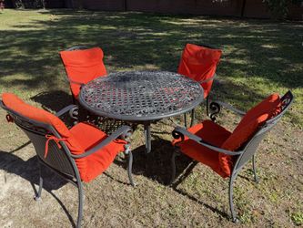 Iron Dining Set Round