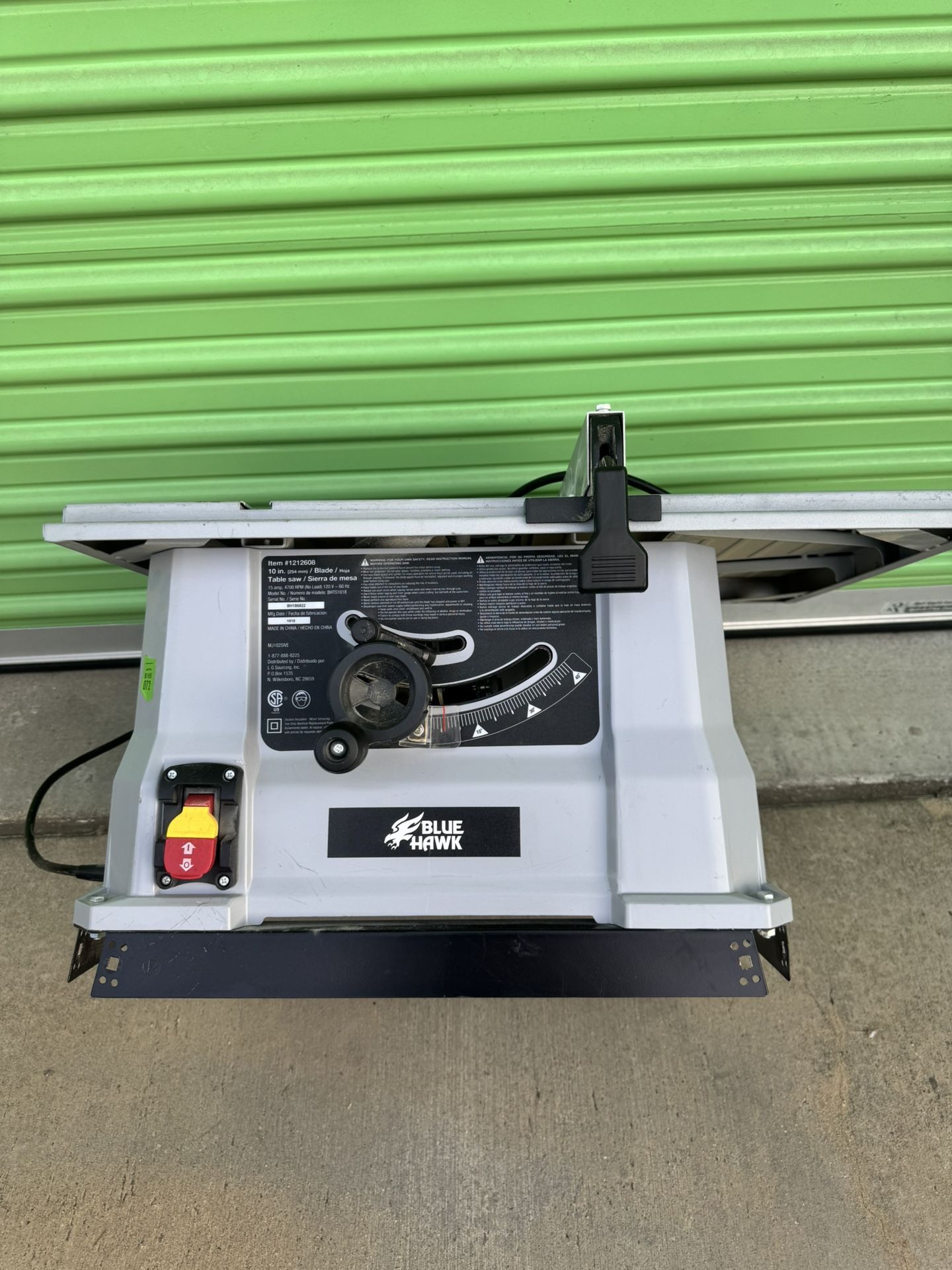 Blue Hawk 10-in Carbide-tipped Blade 15-Amp Portable Table Saw