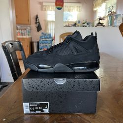 Jordan 4 Retro Black Cat (2025) Size 11