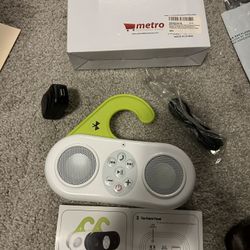 Metro Waterproof Wireless Shower Speaker 