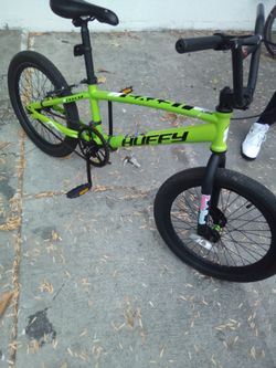 Huffy exist 🚲💯😎👍