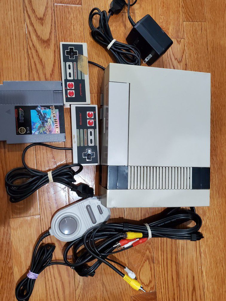 Original Nintendo NES 001 Bundle