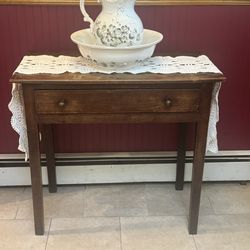 Antique 19th Century Pitcher, Basin & Wash Stand