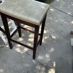 Bar Stools Set