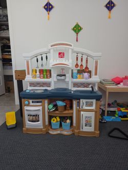 Step2 Kids Play Kitchen with Accessories