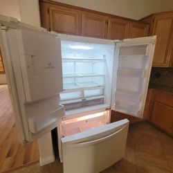 Kenmore Refrigerator And Maytag Neptune Washer And Dryer