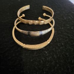 Bronze African bracelets 