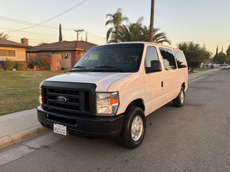 2012 Ford E-150