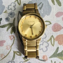 Nixon Watch