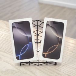 Apple iphone 16 pro 128gb unlocked any carrier 