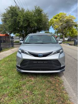 2023 Toyota Sienna