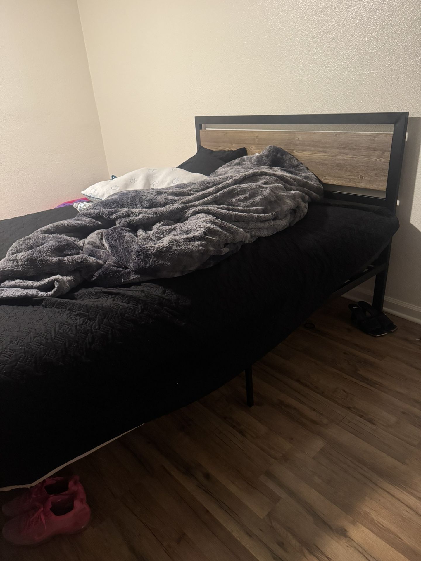 Bed frame
