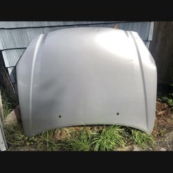 2003-2005 Nissan Altima Hood