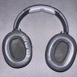 Black Skull Candy Headphones