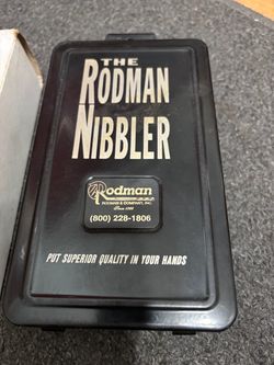 Rodman nibbler cuts metal and plastic flat , round or corrugated stock