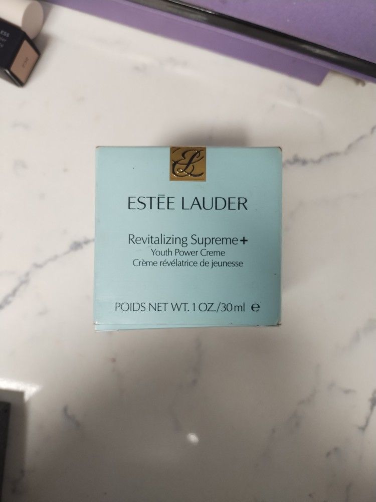 Estee Lauder Revitalizing Supreme+ Youth Power Creme 1oz