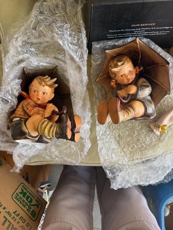 MJ HUMMEL FIGURINES 