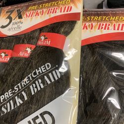 💕2  PACKS OF   BRAID   HAIR💕