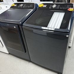 Large‼️LG 5.4 cu.ft Top load Washer and 7.4 cu.ft Gas Dryer 