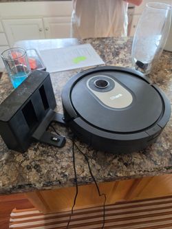 Shark Robot Vacuum with Charging Dock