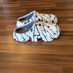 Men’s Size 9 Champion Slides Clogs Slip On Shoes Padded Inside White Black Red
