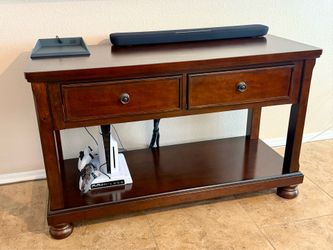 Tv console