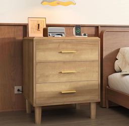 Wooden Nightstand 3 Drawers with Charging Station, Natural Wood