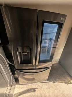 LG 3-Door French Door Refrigerator with Bottom Freezer & Water and Ice Dispenser