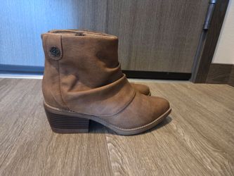 👢 Brand New Blowfish Malibu Slouchy Ankle Boots – Size 8 👢