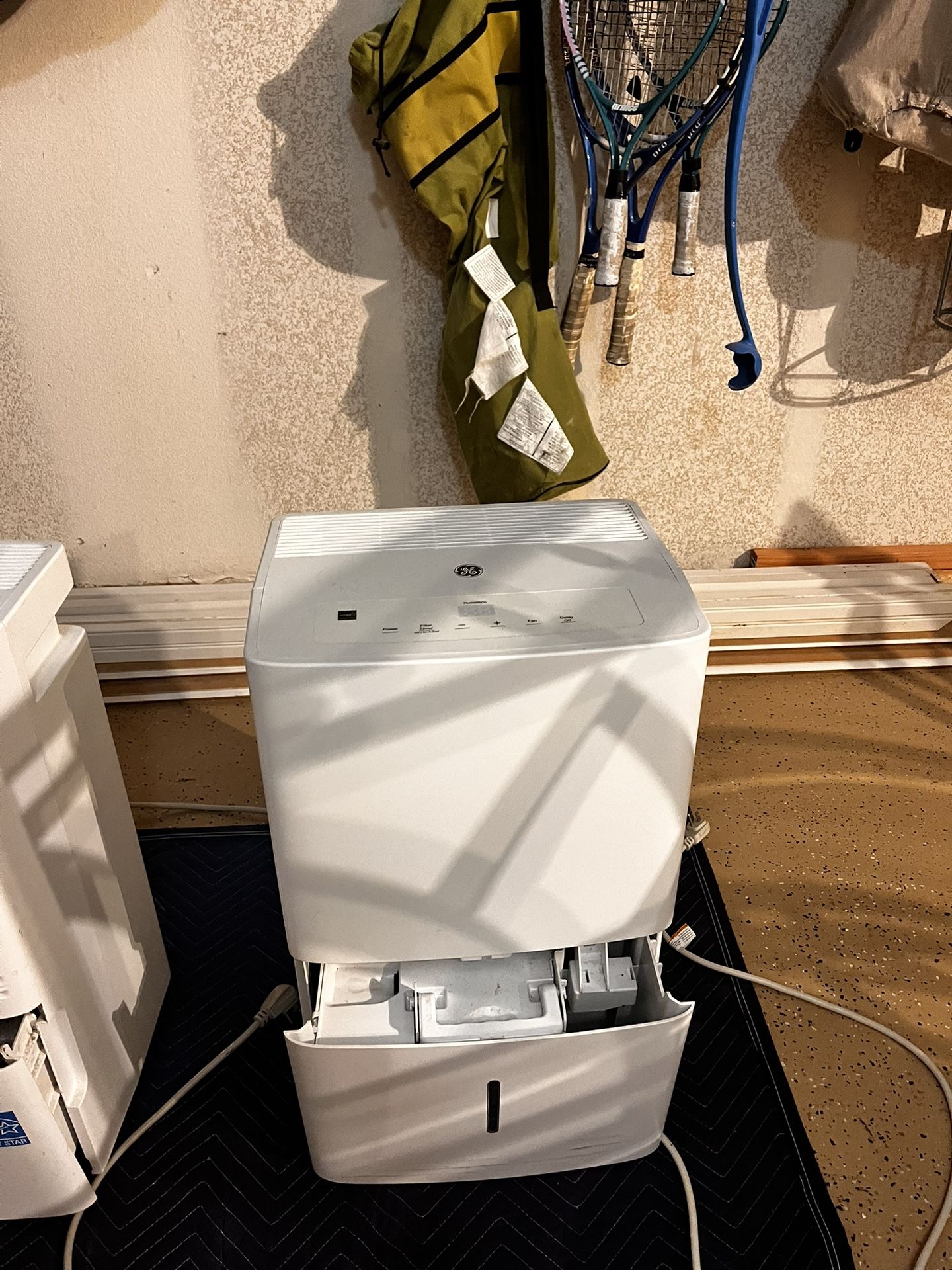 GE Dehumidifier 50pints/day