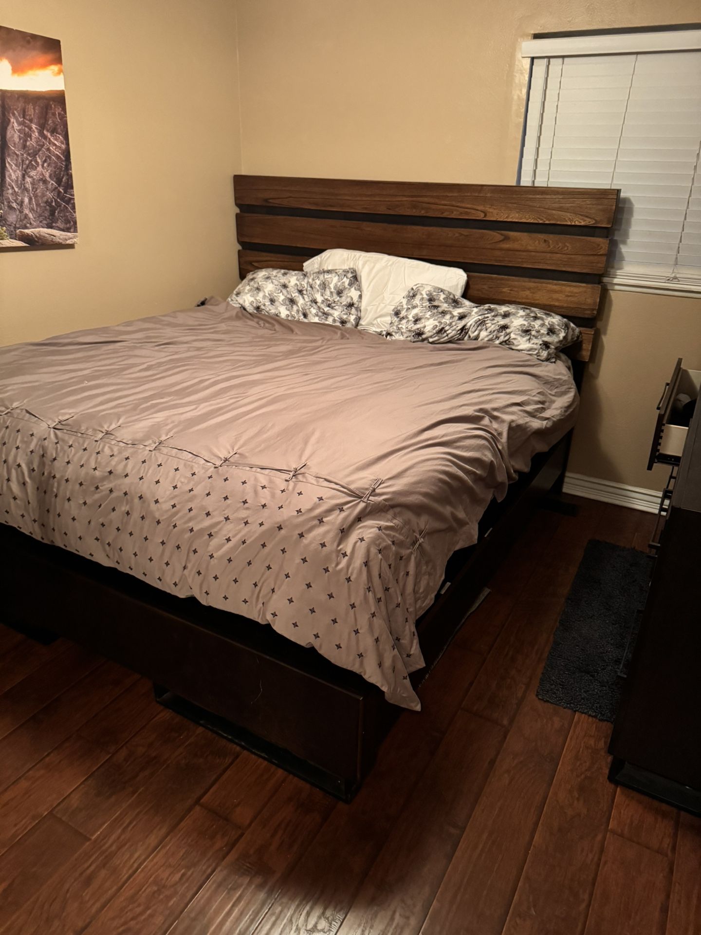 King Size Bedroom Set