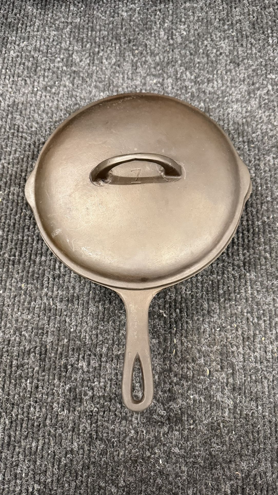 Vintage/Antique Cast Iron - BSR #7 Pot W/ Lid