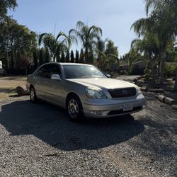 2001 Lexus LS 430