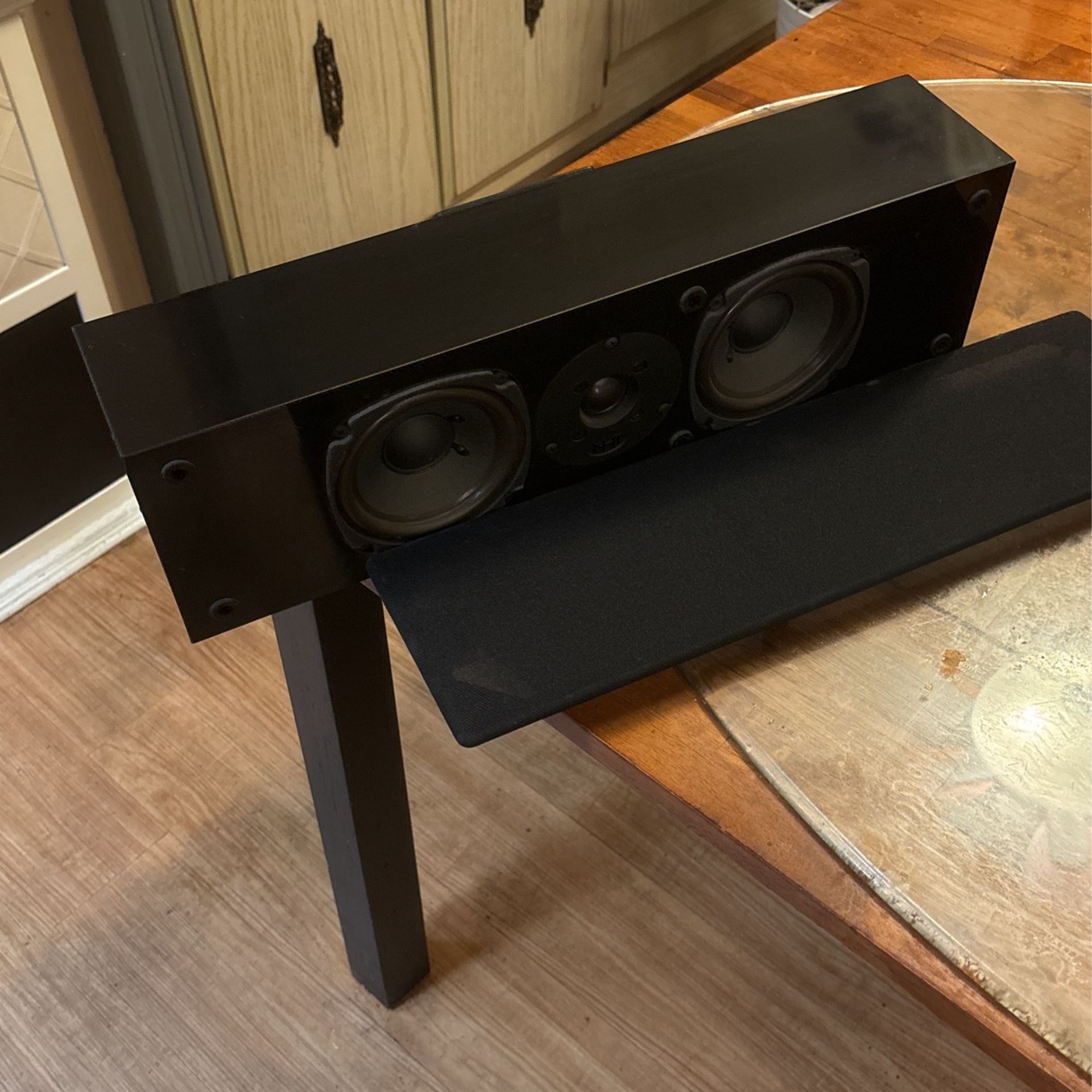 NHT VS 1.2a Center Speaker