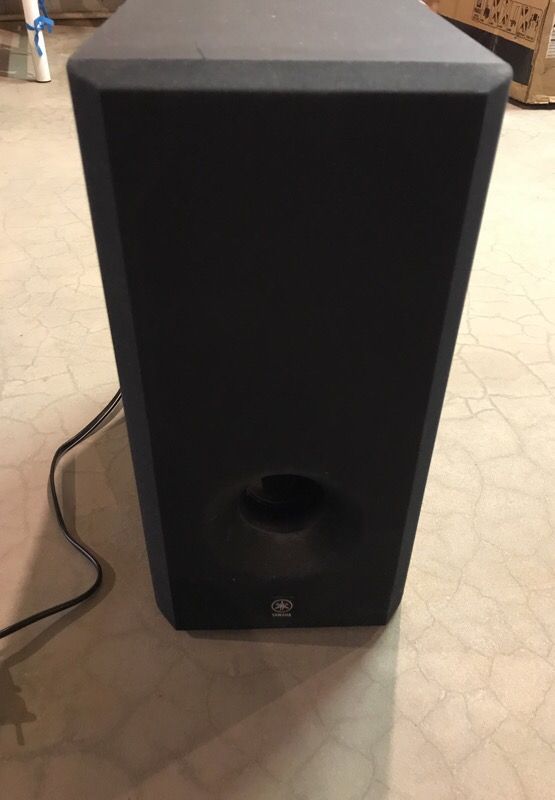 Yamaha SW-201 Subwoofer Speaker