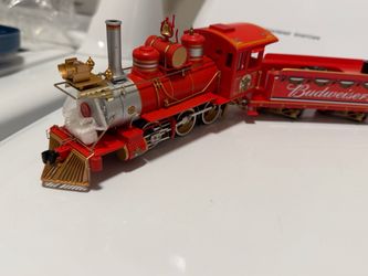 Hawthorne Village Budweiser Bachmann Train Set