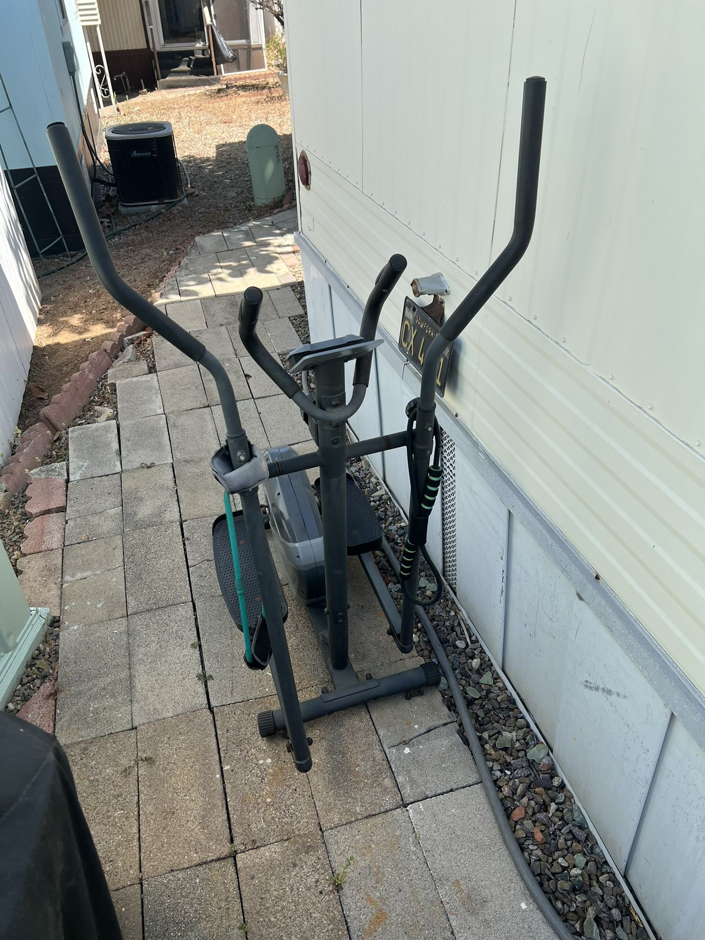 Elliptic Exercise Machine