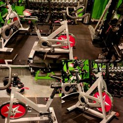 SPIN BIKE SUNNY SFB-901 EXERCISE INDOOR SPINNER CYCLE

