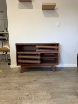 Mid-Century Modern Slatted Sideboard/Credenza